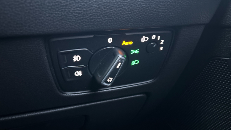 Volkswagen Passat 2.0 TDI R-Line 5dr DSG Diesel Estate